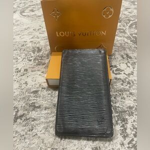 Louis Vuitton Monogram Porte Valeurs Checkbook